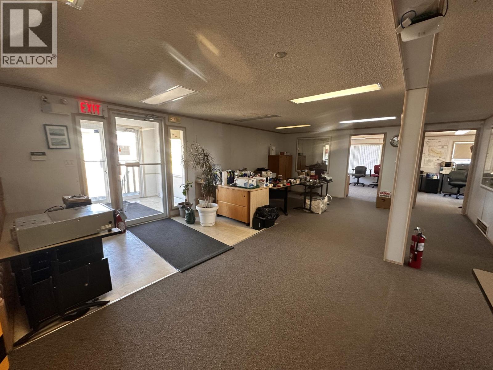 5011 W 52 Avenue, Fort Nelson, British Columbia  V0C 1R0 - Photo 3 - C8079047