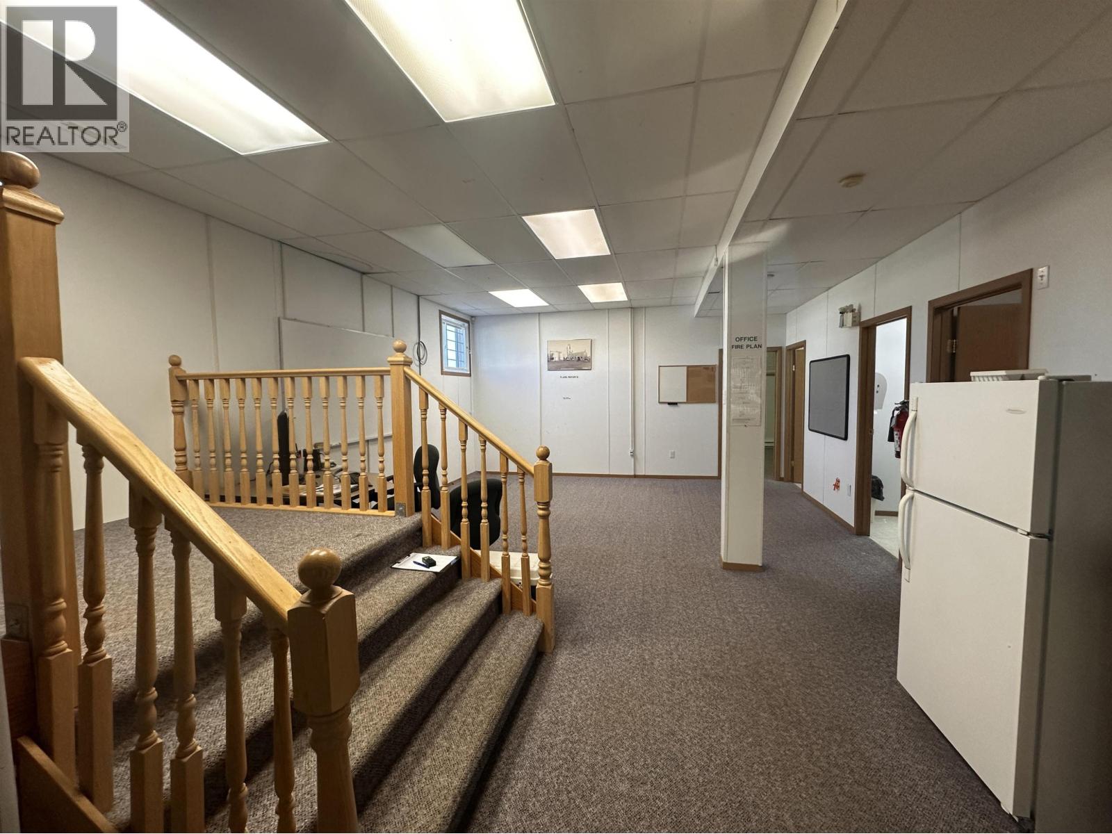 5011 W 52 Avenue, Fort Nelson, British Columbia  V0C 1R0 - Photo 11 - C8079047