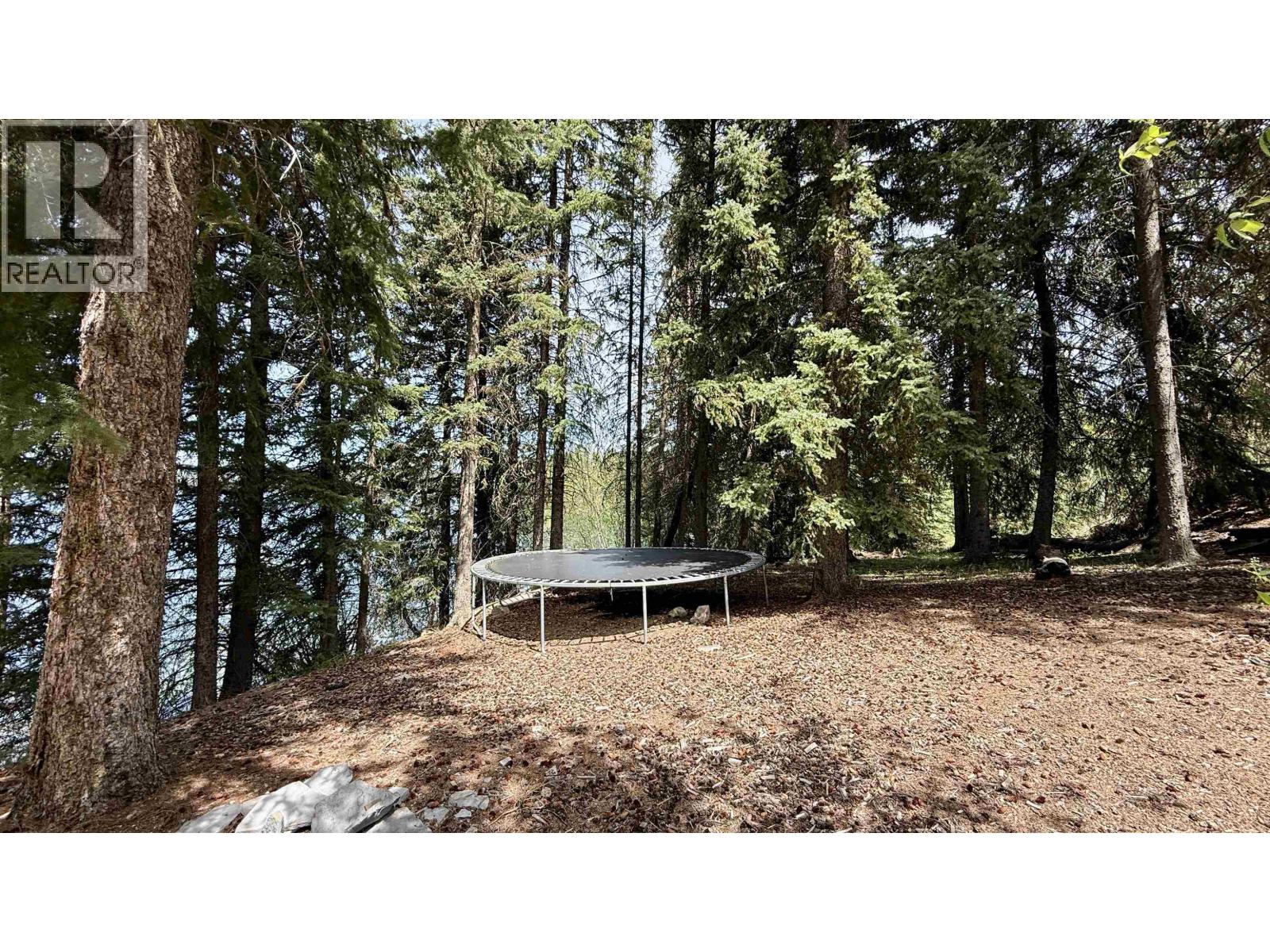 8187 Cottonwood Bay Road, Bridge Lake, British Columbia  V0K 1X2 - Photo 22 - R3121792