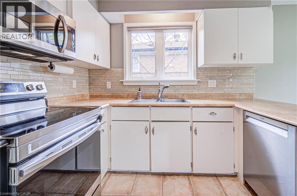 8 Sanford Crescent, Brampton, Ontario  L6X 2C3 - Photo 13 - 40829800