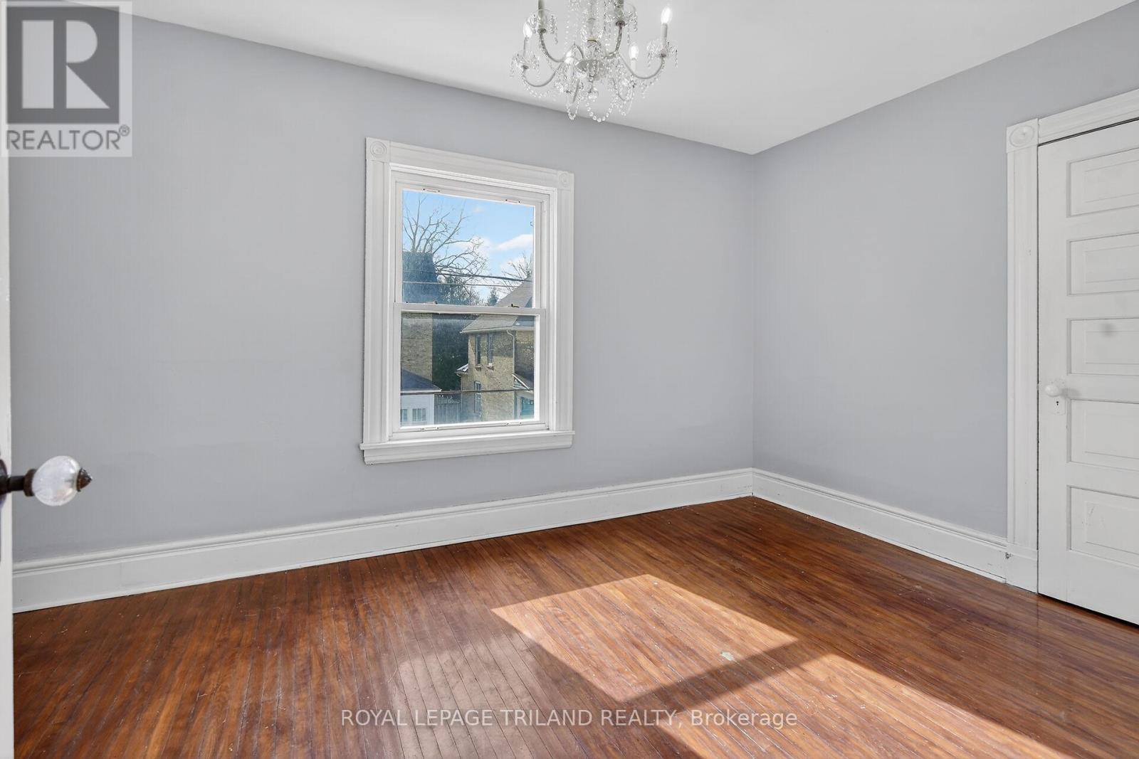 40 Metcalfe Street, St. Thomas, Ontario  N5R 3K2 - Photo 20 - X13210102