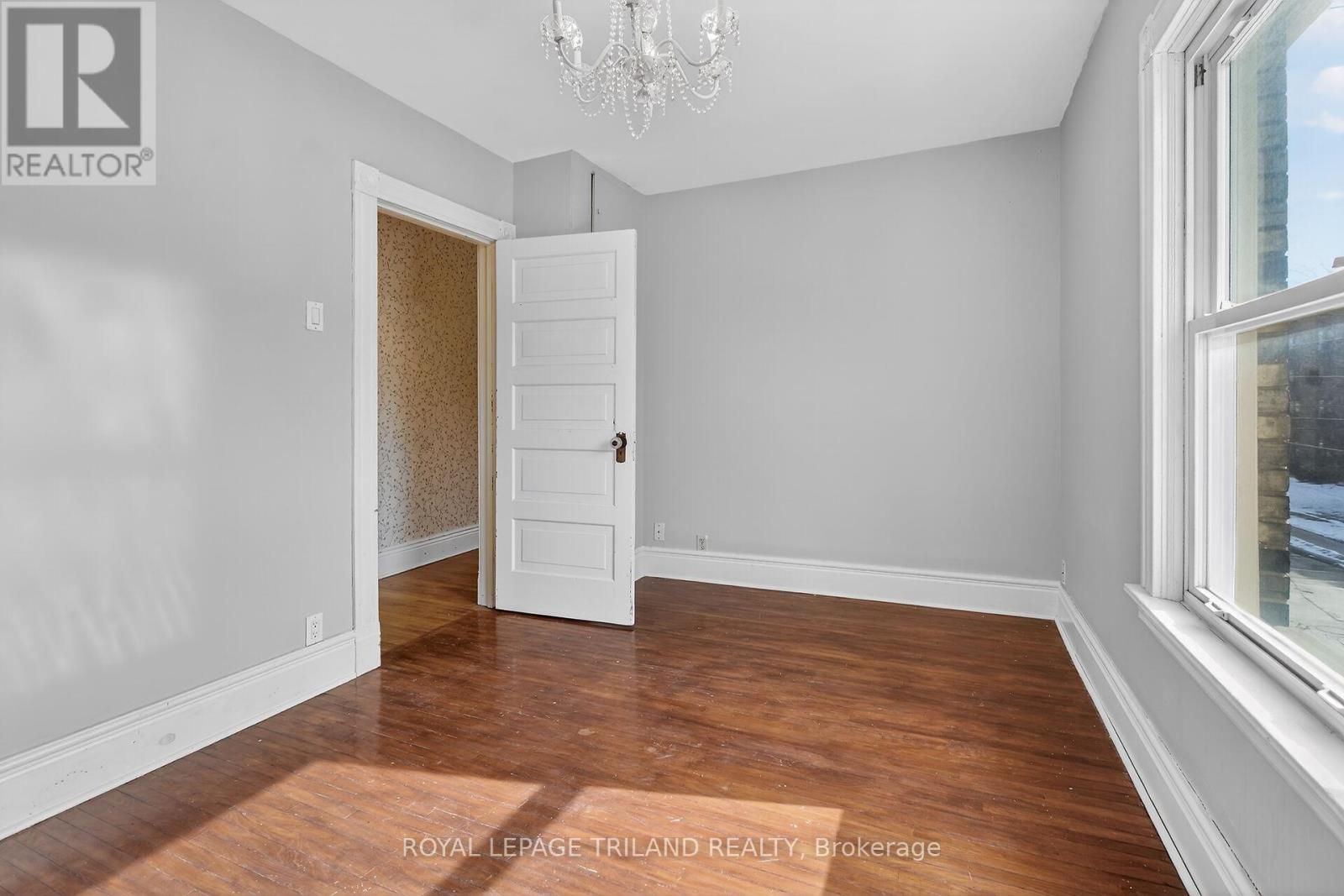 40 Metcalfe Street, St. Thomas, Ontario  N5R 3K2 - Photo 21 - X13210102