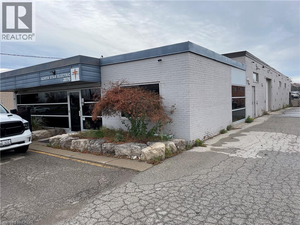 2076 Speers Road, Oakville, Ontario  L6L 2X8 - Photo 1 - 40834087