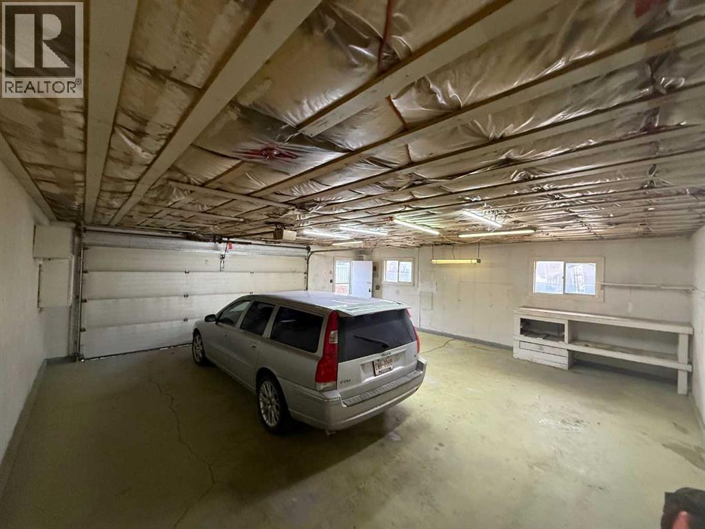 7 May Crescent, Fort Mcmurray, Alberta  T9H 1J8 - Photo 38 - A2308906
