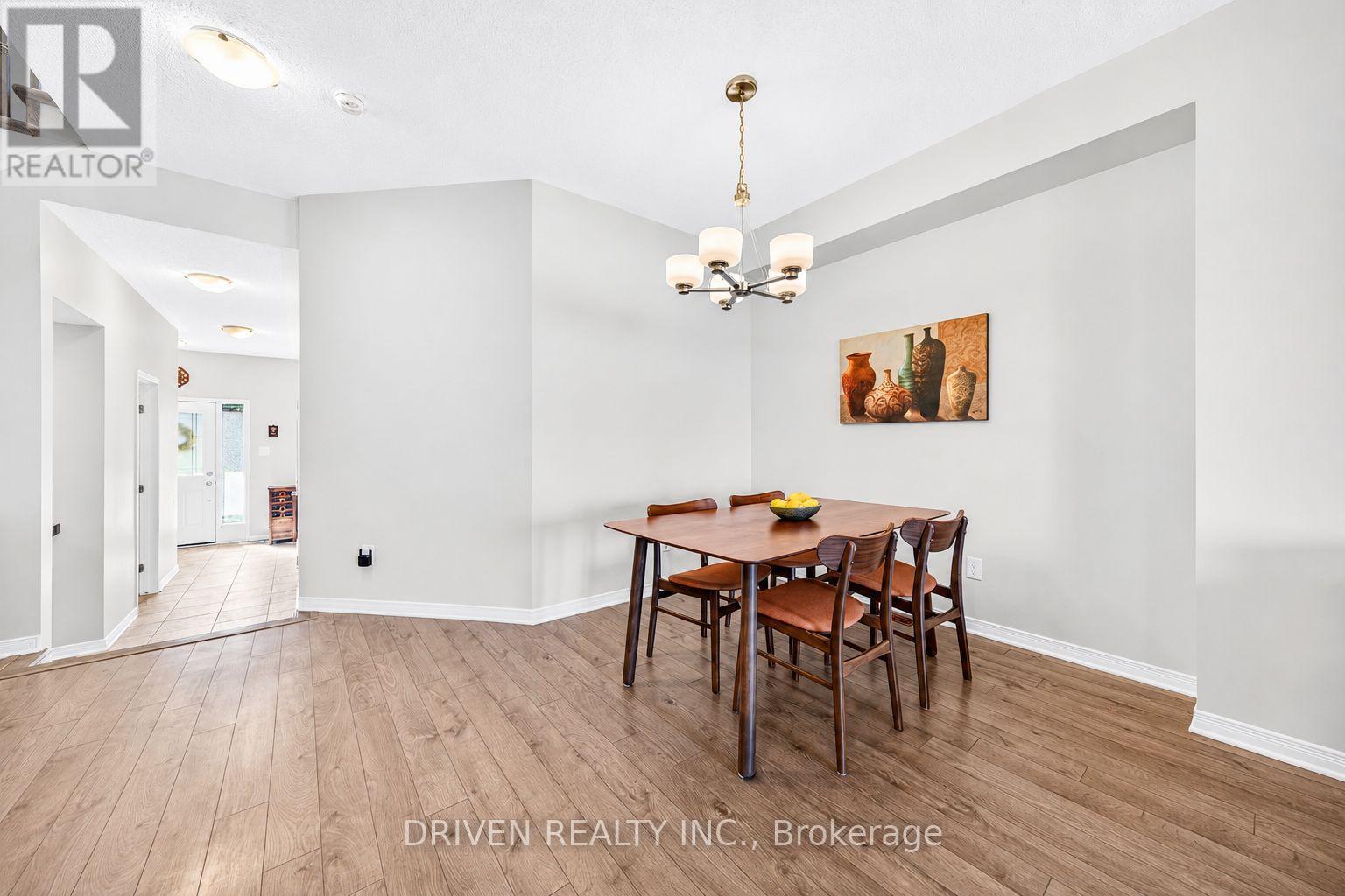 627 Via Campanale Avenue, Ottawa, Ontario  K2J 4A2 - Photo 3 - X13210176