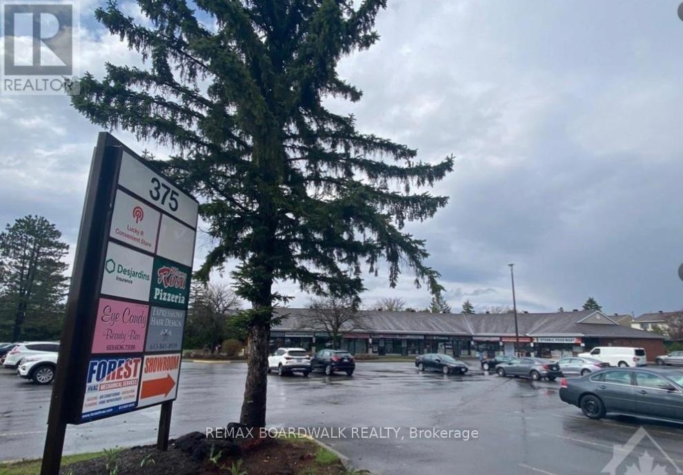 B - 375 Des Epinettes Avenue, Ottawa, Ontario  K1E 3E6 - Photo 1 - X13210288