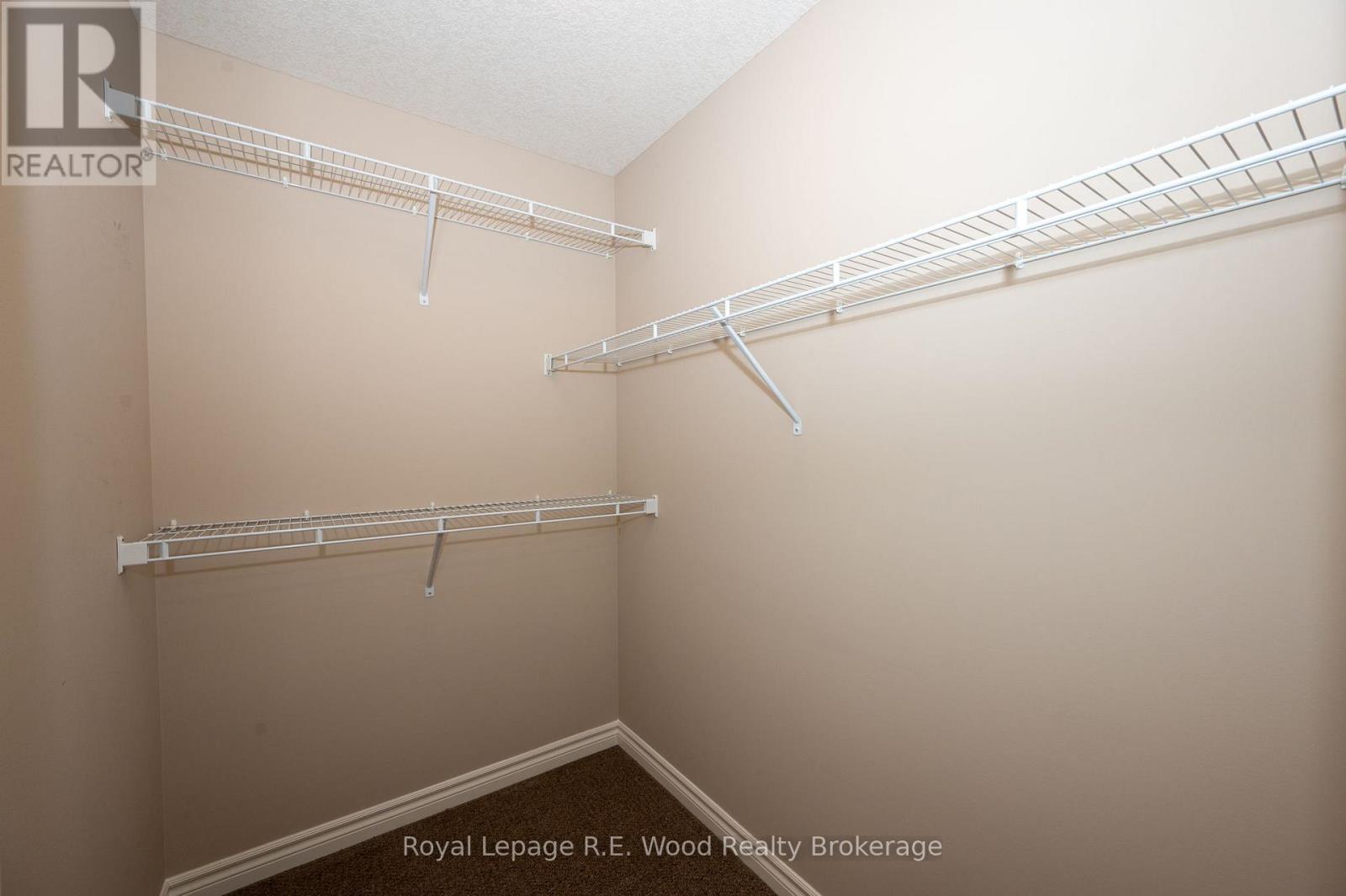 16 Colin Avenue, Tillsonburg, Ontario N4G 0E5 - Photo 19 - X13210240