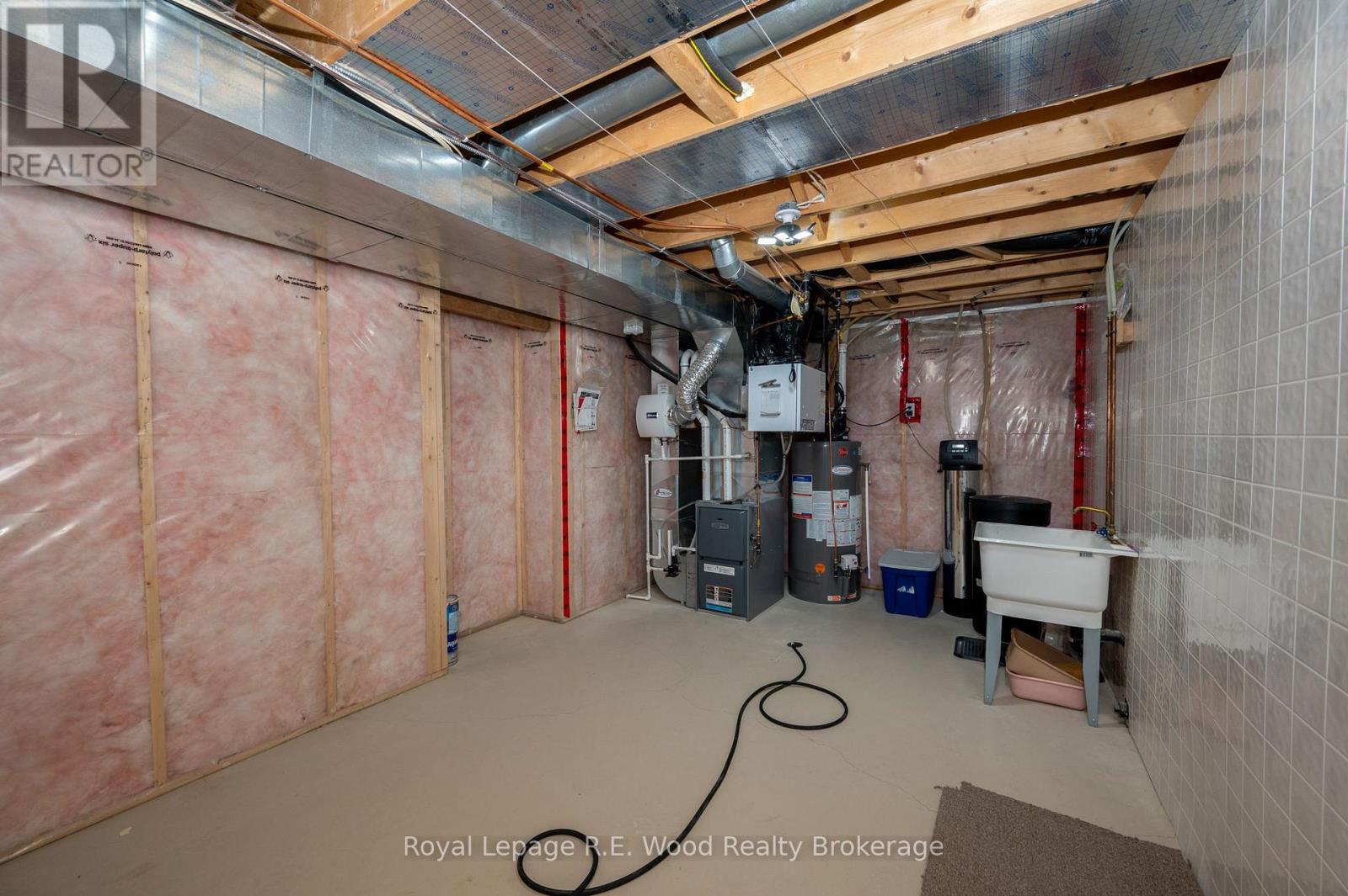 16 Colin Avenue, Tillsonburg, Ontario N4G 0E5 - Photo 27 - X13210240