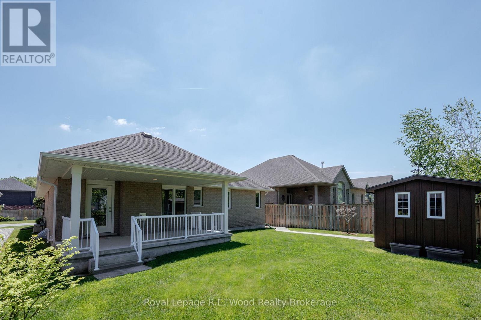 16 Colin Avenue, Tillsonburg, Ontario N4G 0E5 - Photo 32 - X13210240