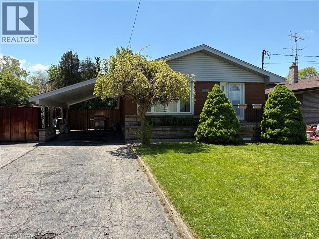 231 LIMERIDGE Road W, Hamilton, Ontario