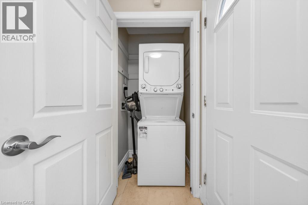 231 Limeridge Road W, Hamilton, Ontario  L9C 2C4 - Photo 27 - 40834528