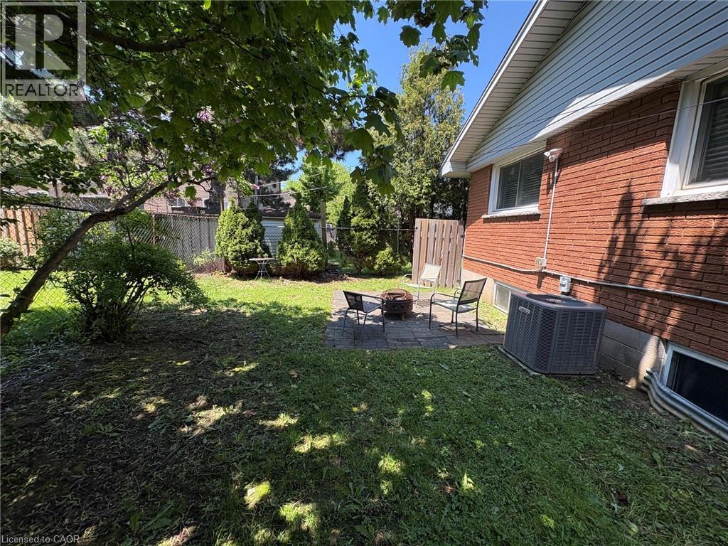 231 Limeridge Road W, Hamilton, Ontario  L9C 2C4 - Photo 29 - 40834528