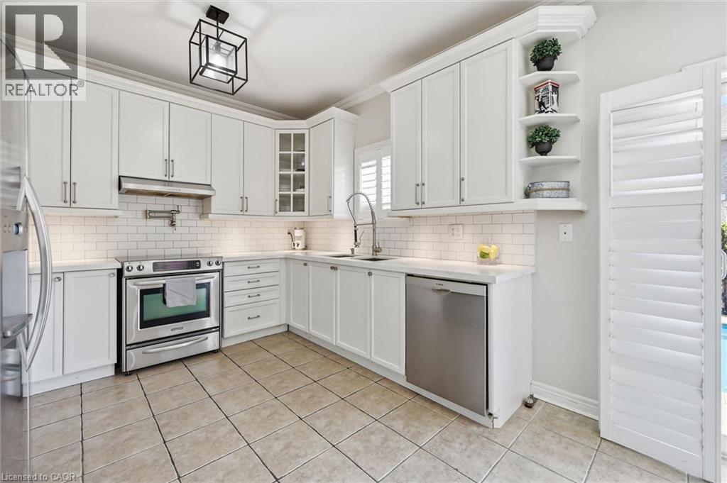 5444 Sundial Road, Burlington, Ontario  L7L 7N1 - Photo 12 - 40833755