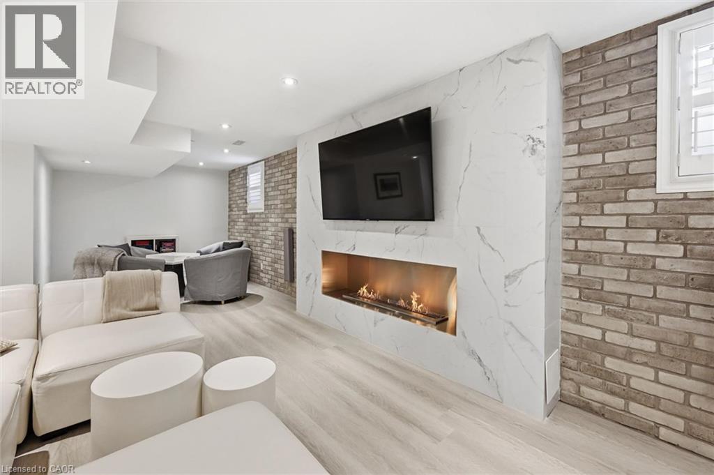 5444 Sundial Road, Burlington, Ontario  L7L 7N1 - Photo 38 - 40833755