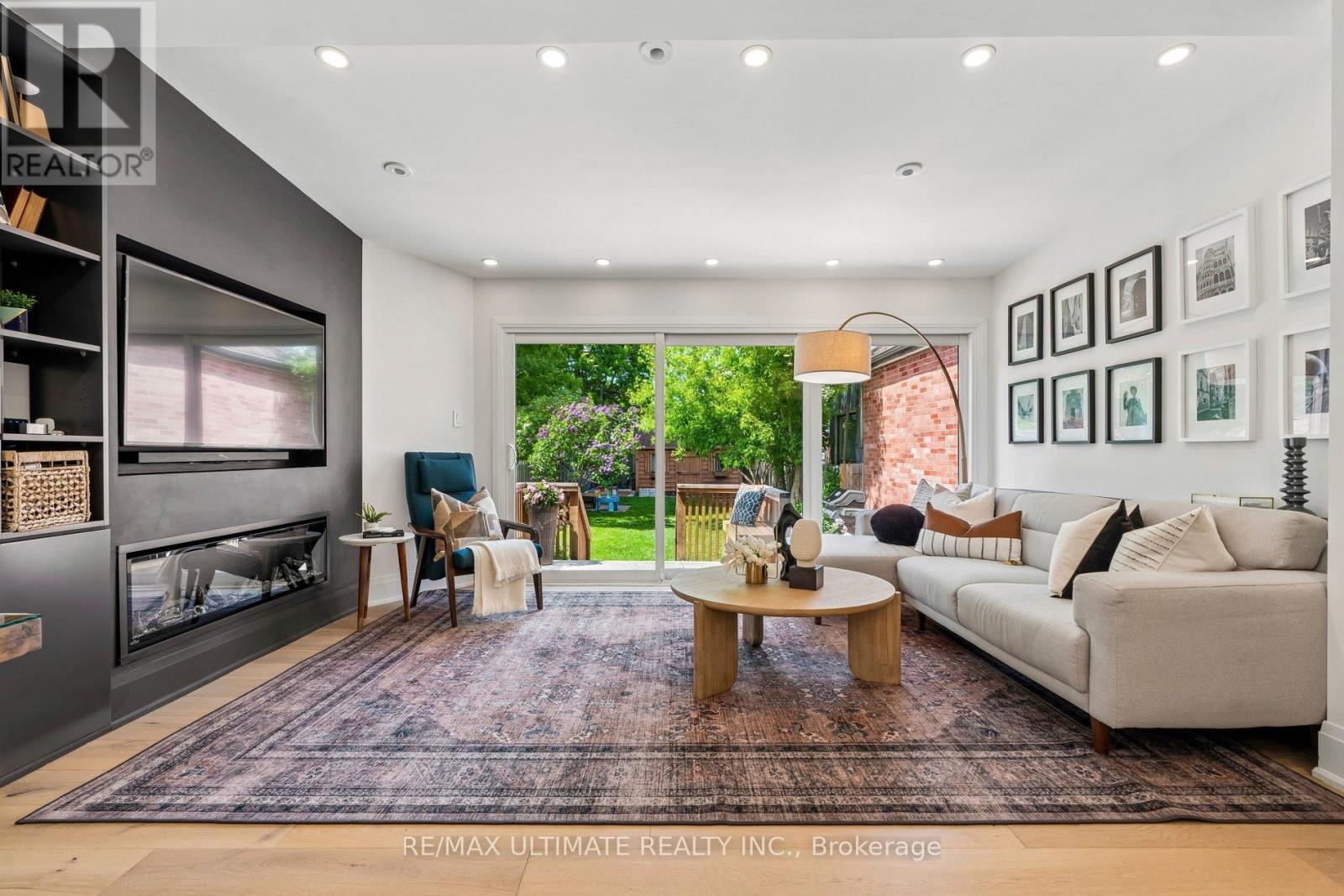 62 Lambton Avenue, Toronto, Ontario  M6N 2S1 - Photo 15 - W13187952