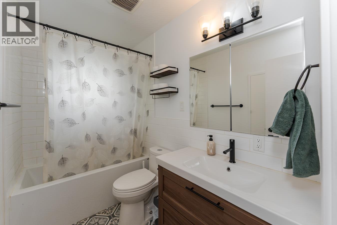 207 N Ogilvie Street, Prince George, British Columbia  V2M 3H7 - Photo 12 - R3129166
