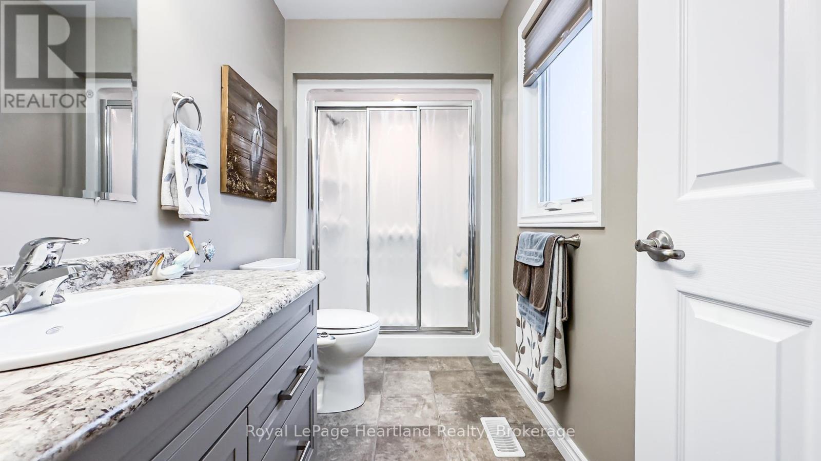 80 Lake Breeze Drive, Ashfield-Colborne-Wawanosh, Ontario  N7A 0B9 - Photo 33 - X13210136