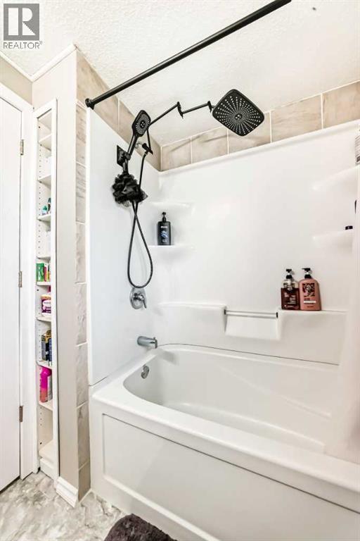 3014 Doverville Crescent Se, Calgary, Alberta  T2B 1T9 - Photo 30 - A2311619