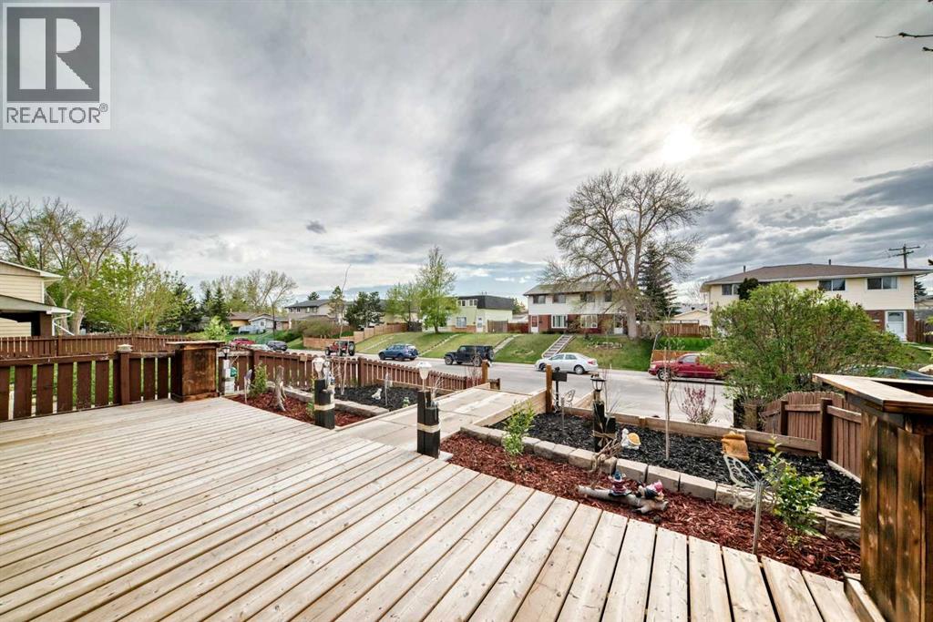 3014 Doverville Crescent Se, Calgary, Alberta  T2B 1T9 - Photo 46 - A2311619