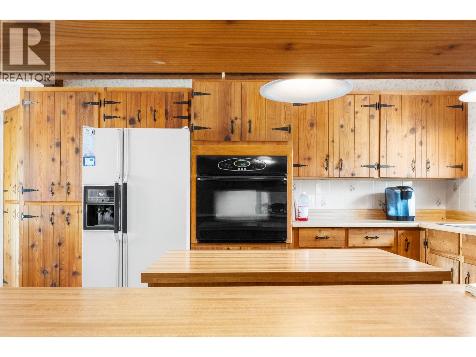 5231 Lakeshore Drive, Osoyoos, British Columbia  V0H 1V6 - Photo 30 - 10388312