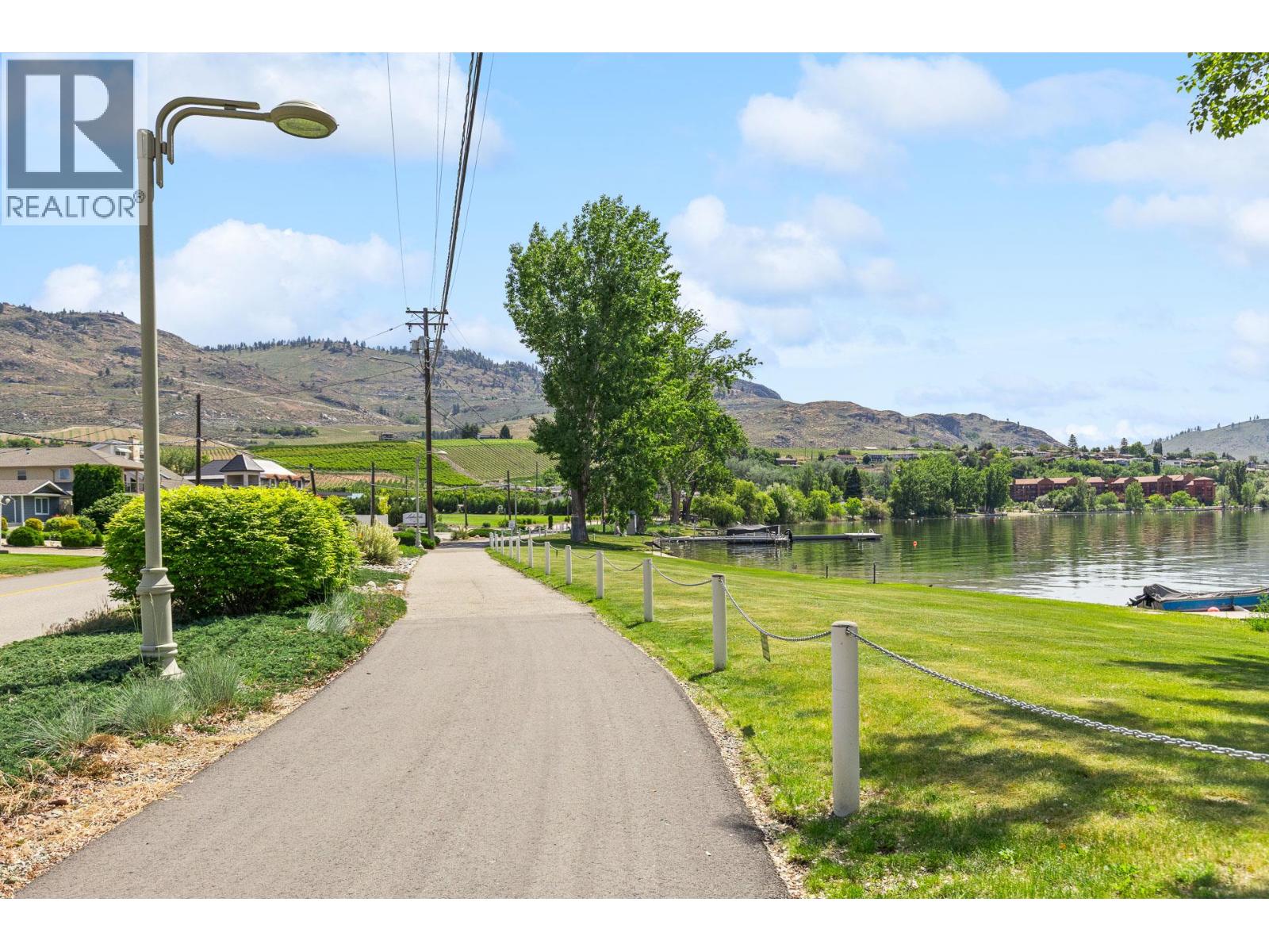5231 Lakeshore Drive, Osoyoos, British Columbia  V0H 1V6 - Photo 9 - 10388312