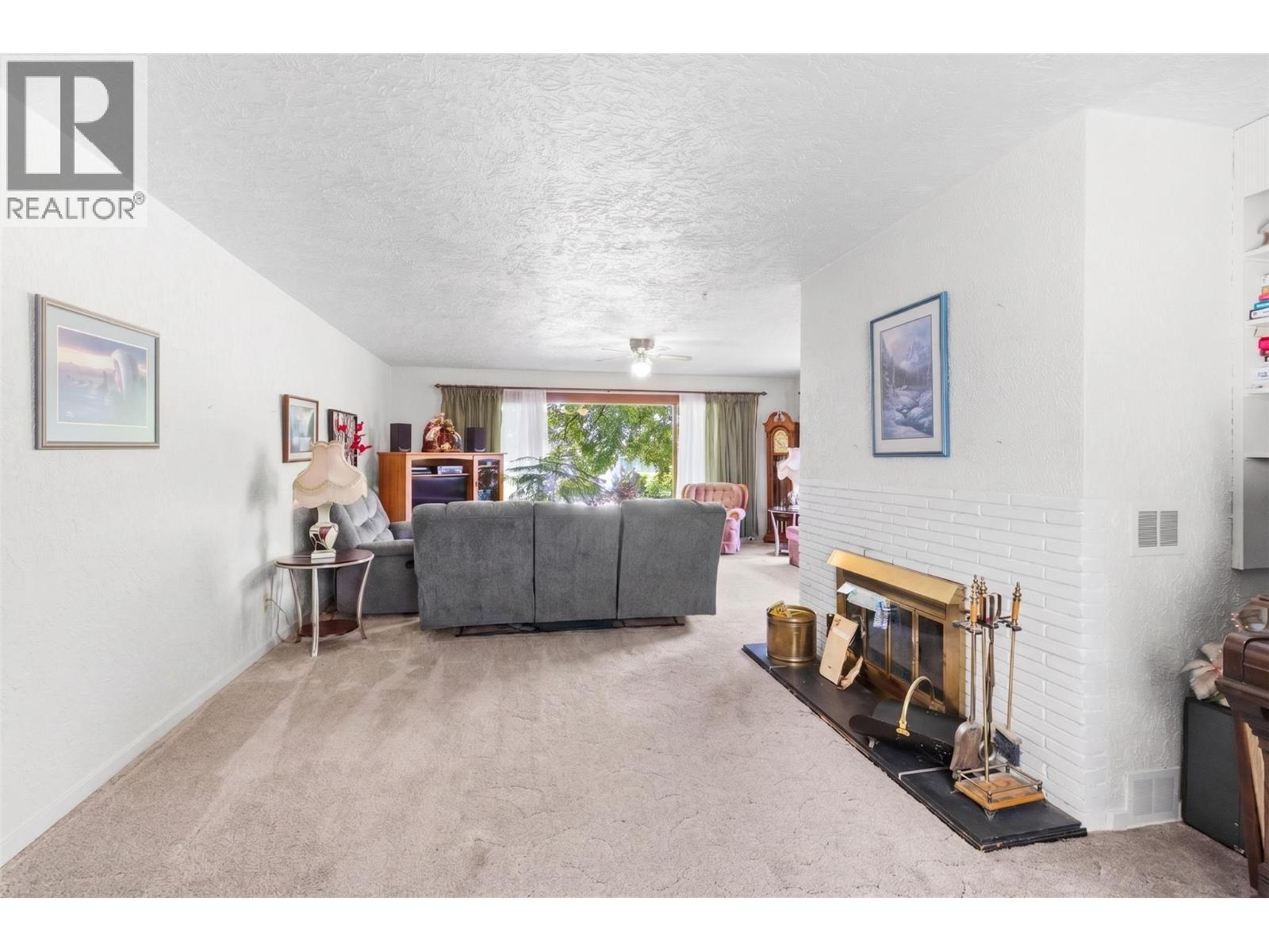5231 Lakeshore Drive, Osoyoos, British Columbia  V0H 1V6 - Photo 38 - 10388312