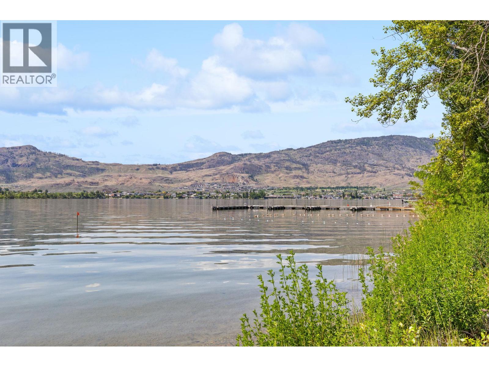 5231 Lakeshore Drive, Osoyoos, British Columbia  V0H 1V6 - Photo 13 - 10388312