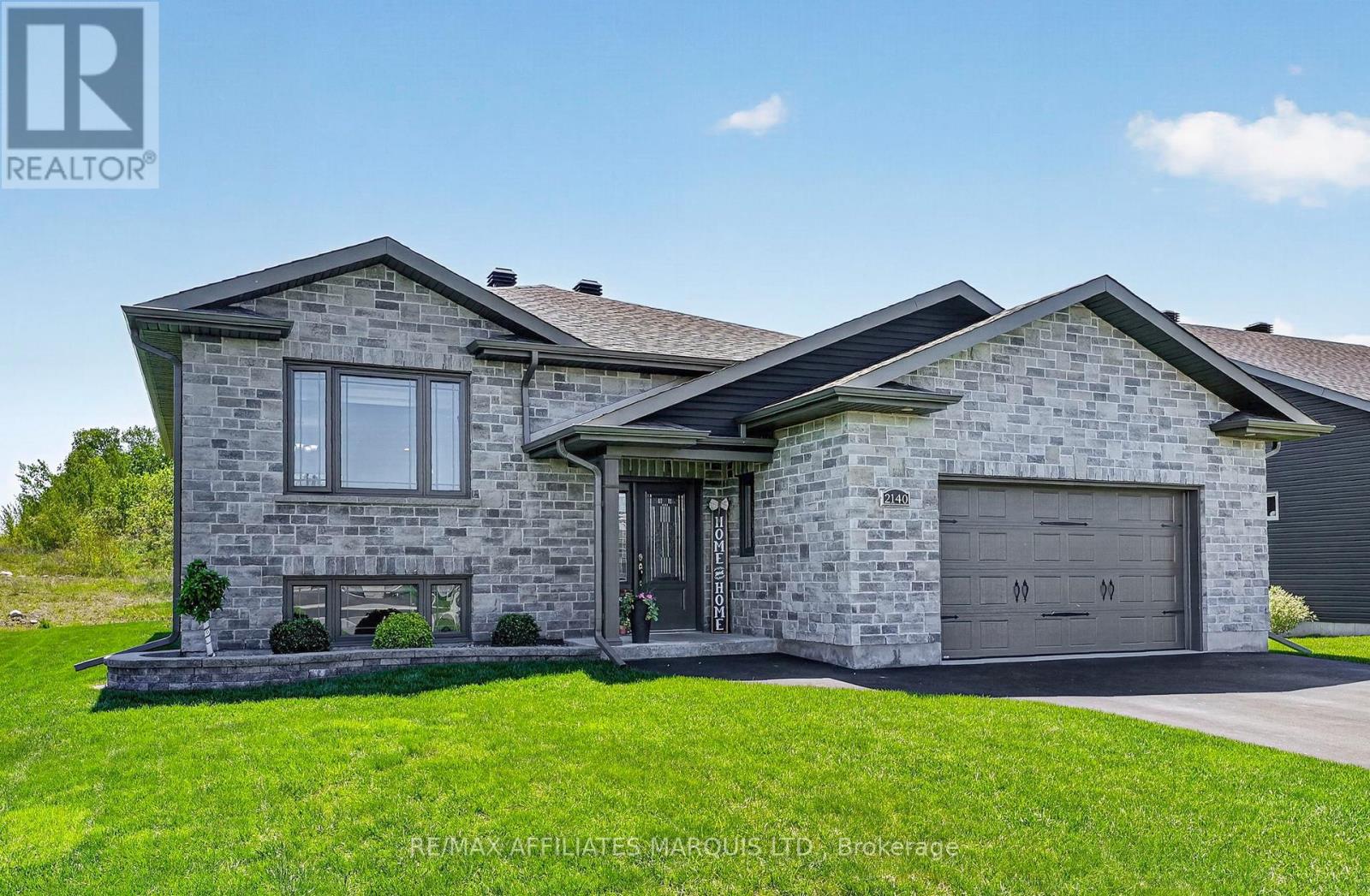 2140 Burke Avenue, Cornwall, Ontario  K6H 5B4 - Photo 2 - X13210148