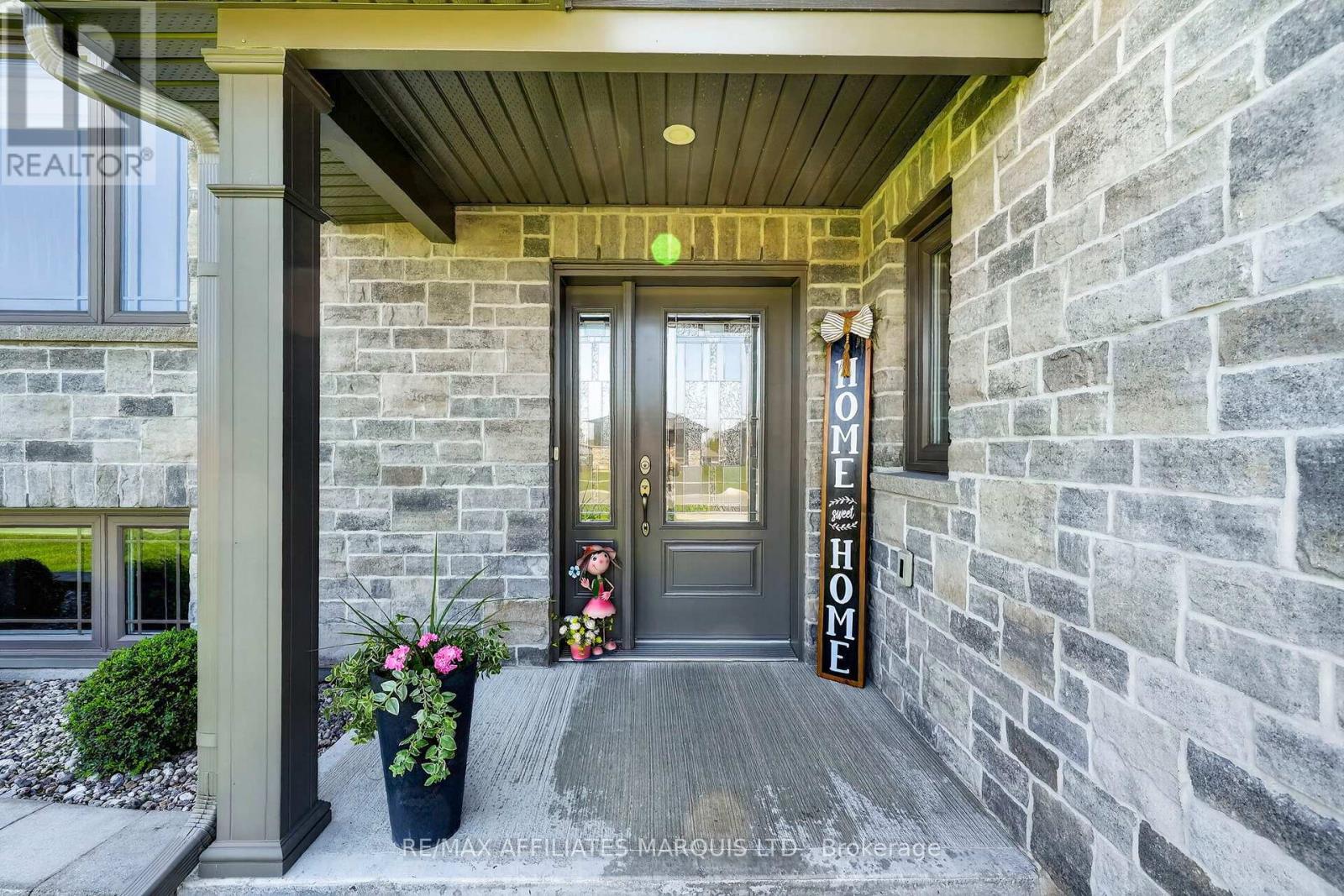 2140 Burke Avenue, Cornwall, Ontario  K6H 5B4 - Photo 5 - X13210148