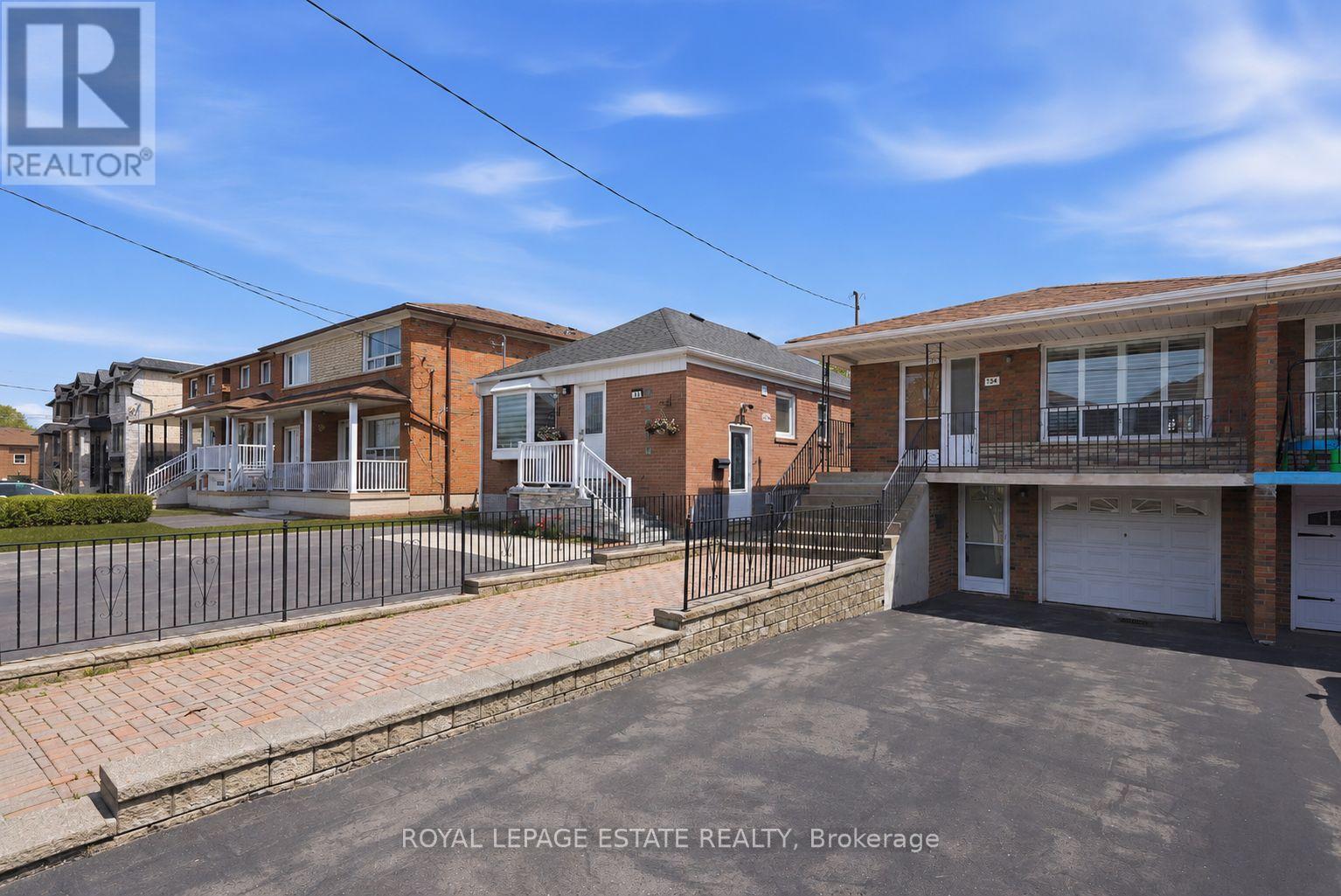 73a North Bonnington Avenue, Toronto (Clairlea-Birchmount), Ontario M1K 1X5 - Photo 2 - E13147324