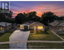 924 MCCULLOUGH DRIVE, Whitby, Ontario