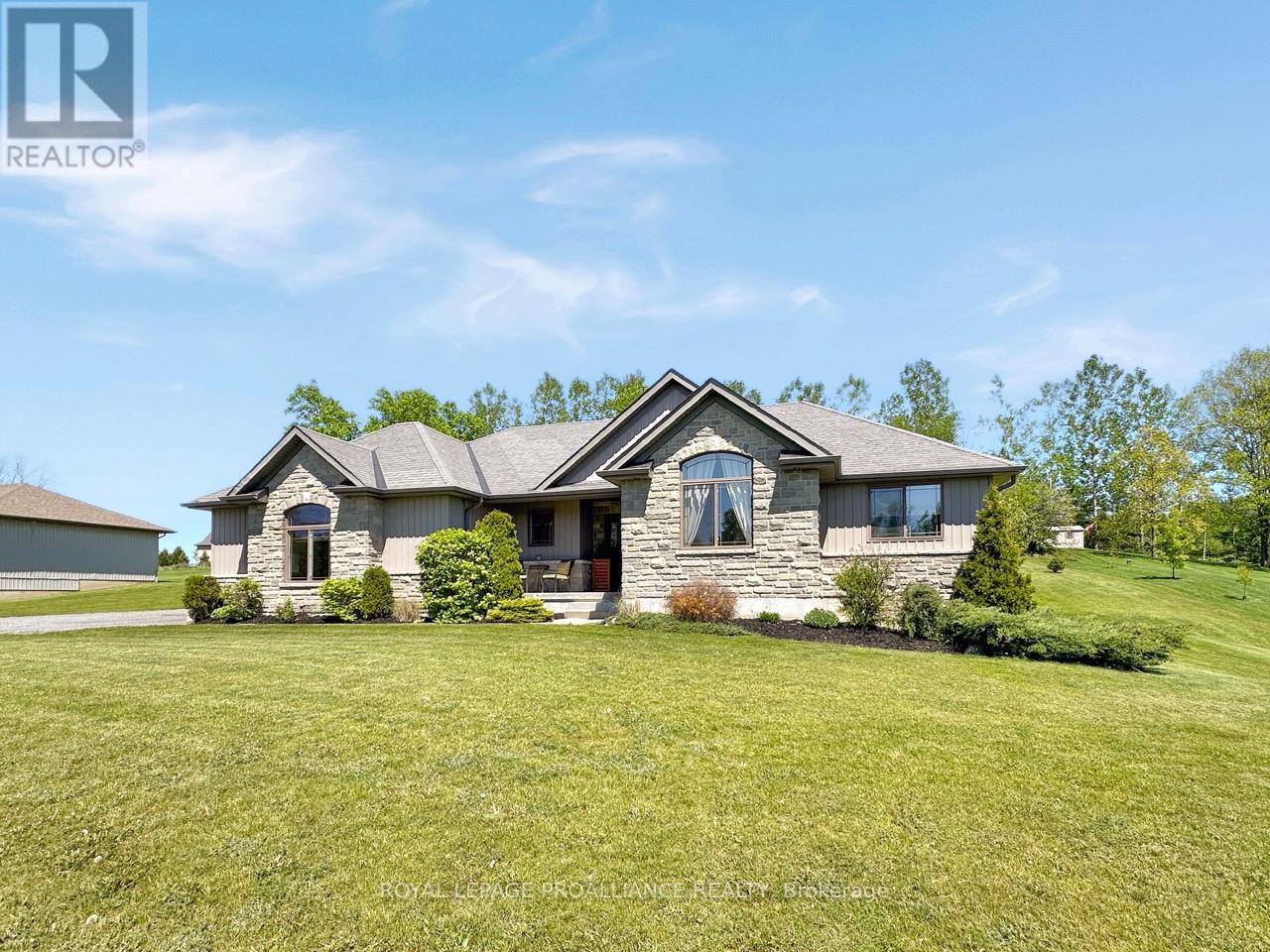 42 Windwhisper Drive, Belleville, Ontario  K0K 2V0 - Photo 3 - X13149342