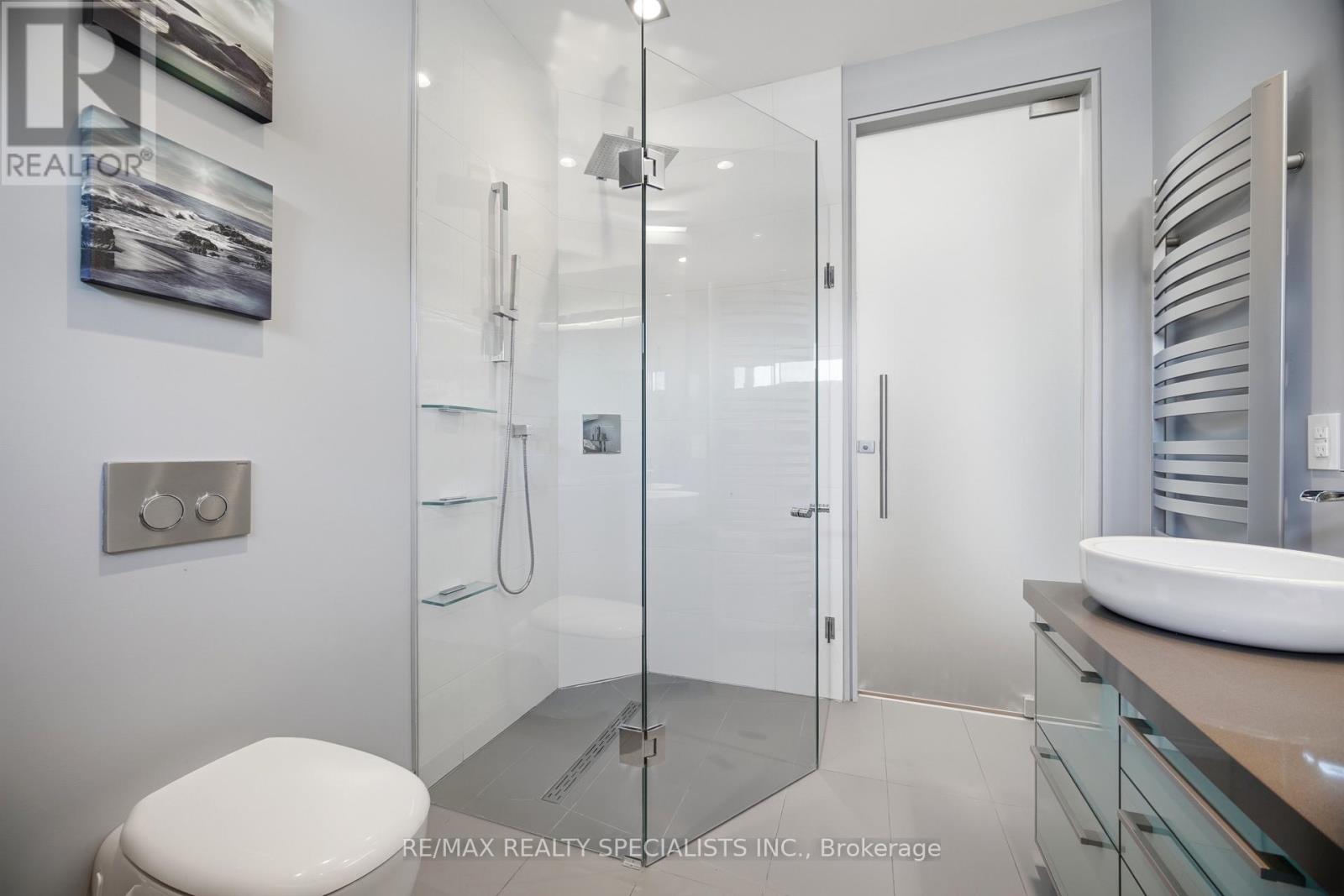 870 Hollowtree Crescent, Mississauga, Ontario  L4Y 2V2 - Photo 30 - W13191436