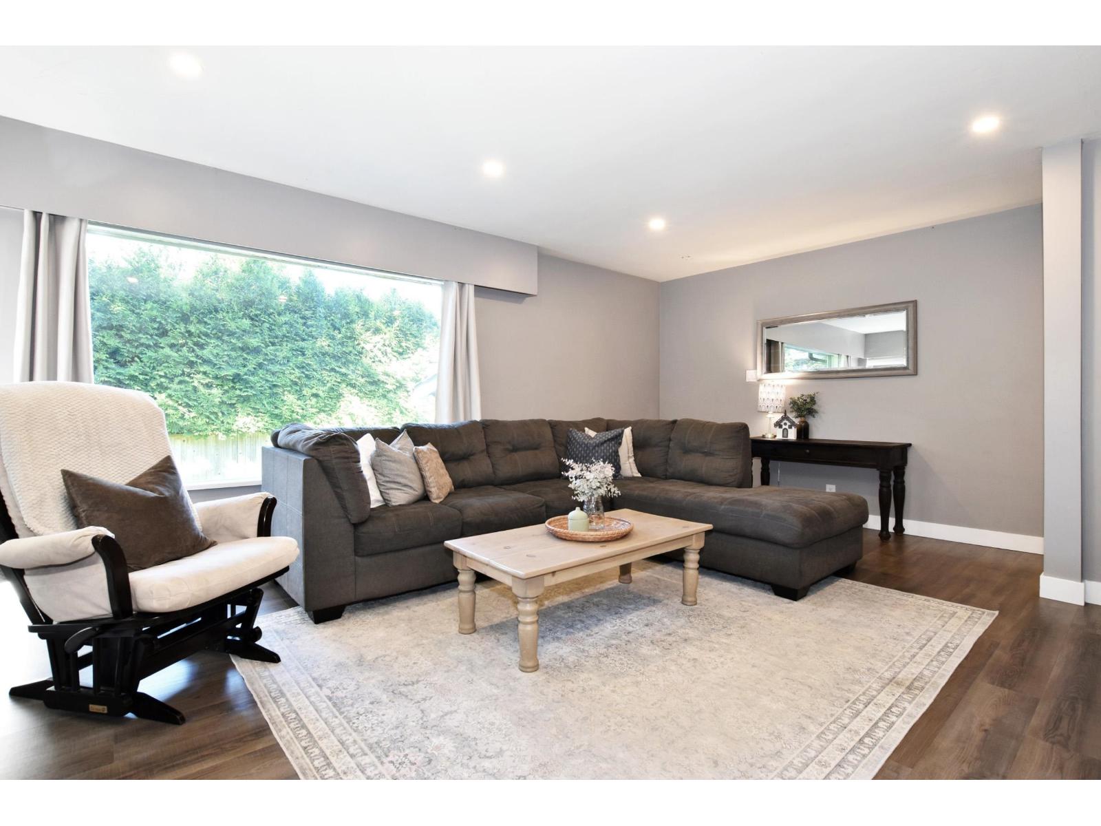 7850 Horne Street, Mission, British Columbia  V2V 3Z3 - Photo 5 - R3129351