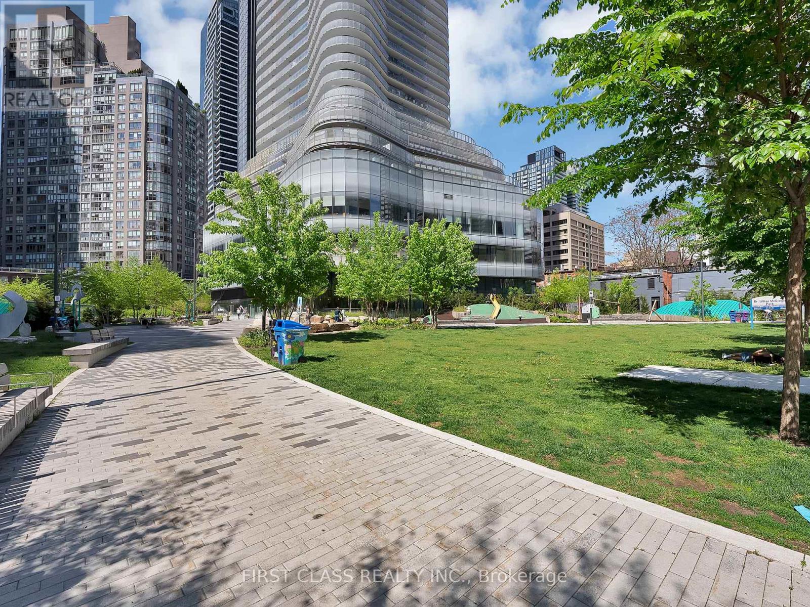 6011 - 11 Wellesley Street W, Toronto, Ontario  M4Y 0G4 - Photo 15 - C13210084