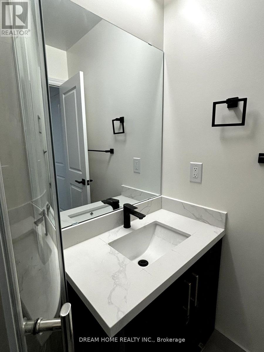 102 - 643 Bathurst Street, Toronto, Ontario  M5S 2R2 - Photo 5 - C13210130