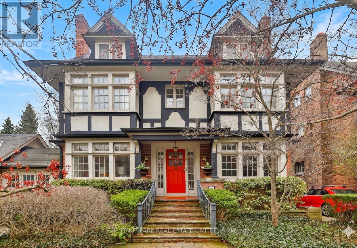 127 ROXBOROUGH DRIVE, Toronto, Ontario