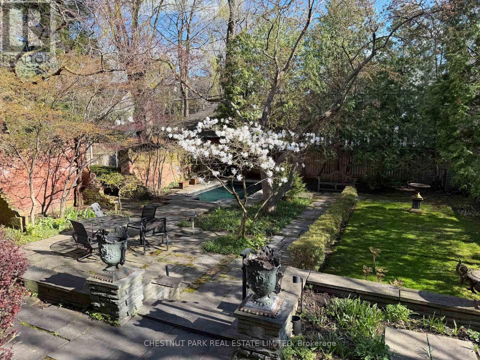 127 Roxborough Drive, Toronto, Ontario  M4W 1X5 - Photo 33 - C13210248