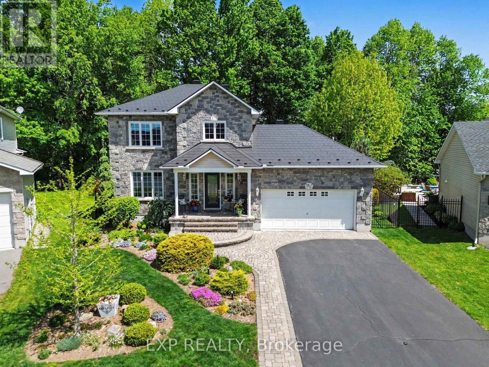 91 REMBRANDT DRIVE, Russell, Ontario