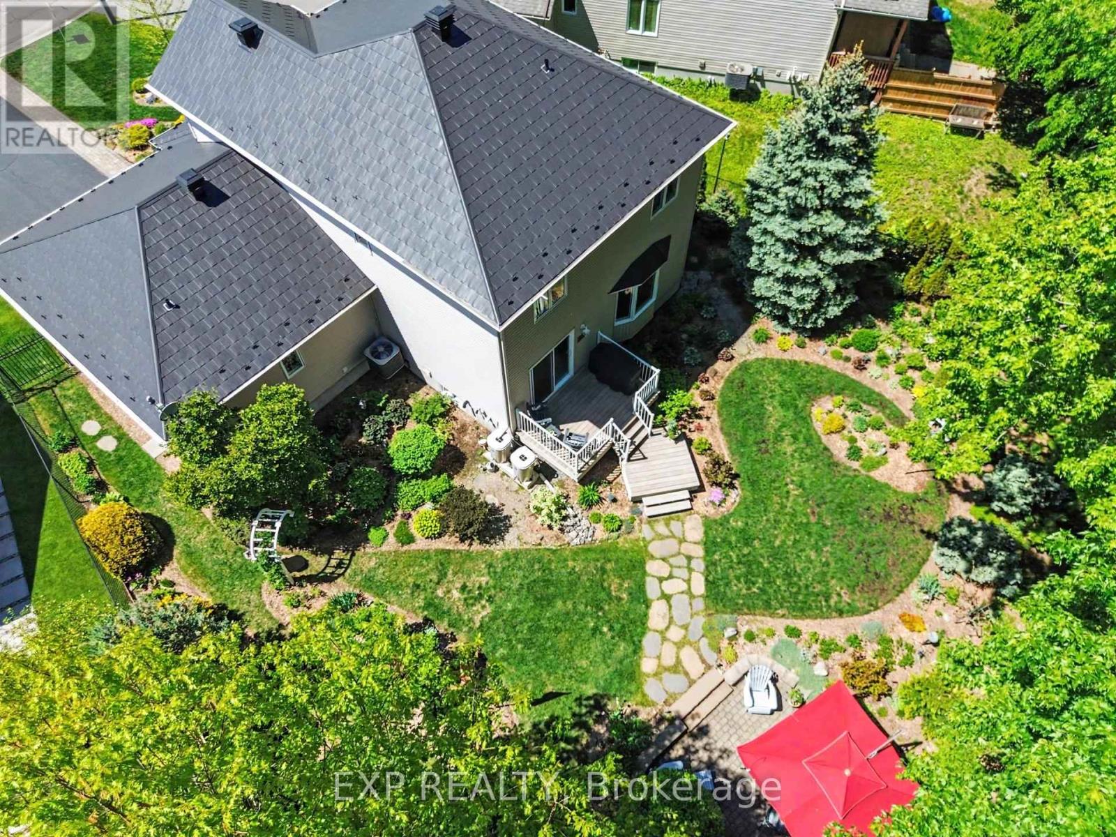 91 Rembrandt Drive, Russell, Ontario  K0A 1W0 - Photo 36 - X12956126