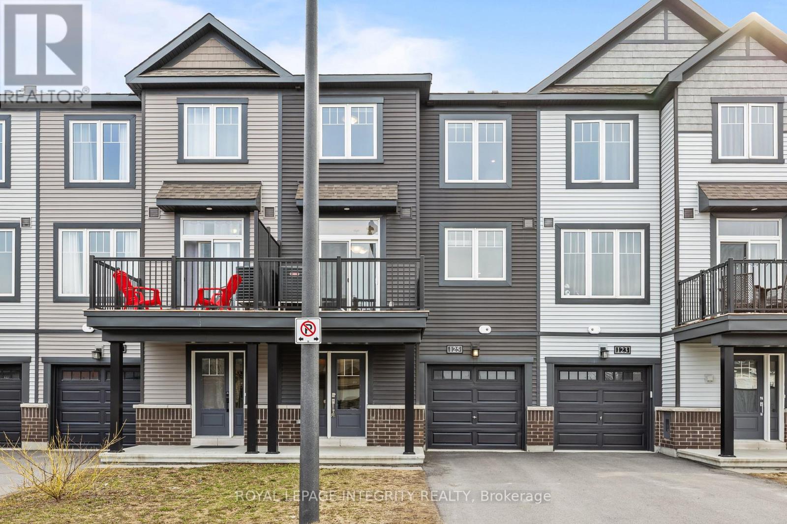 125 ATTWELL PRIVATE, Ottawa, Ontario