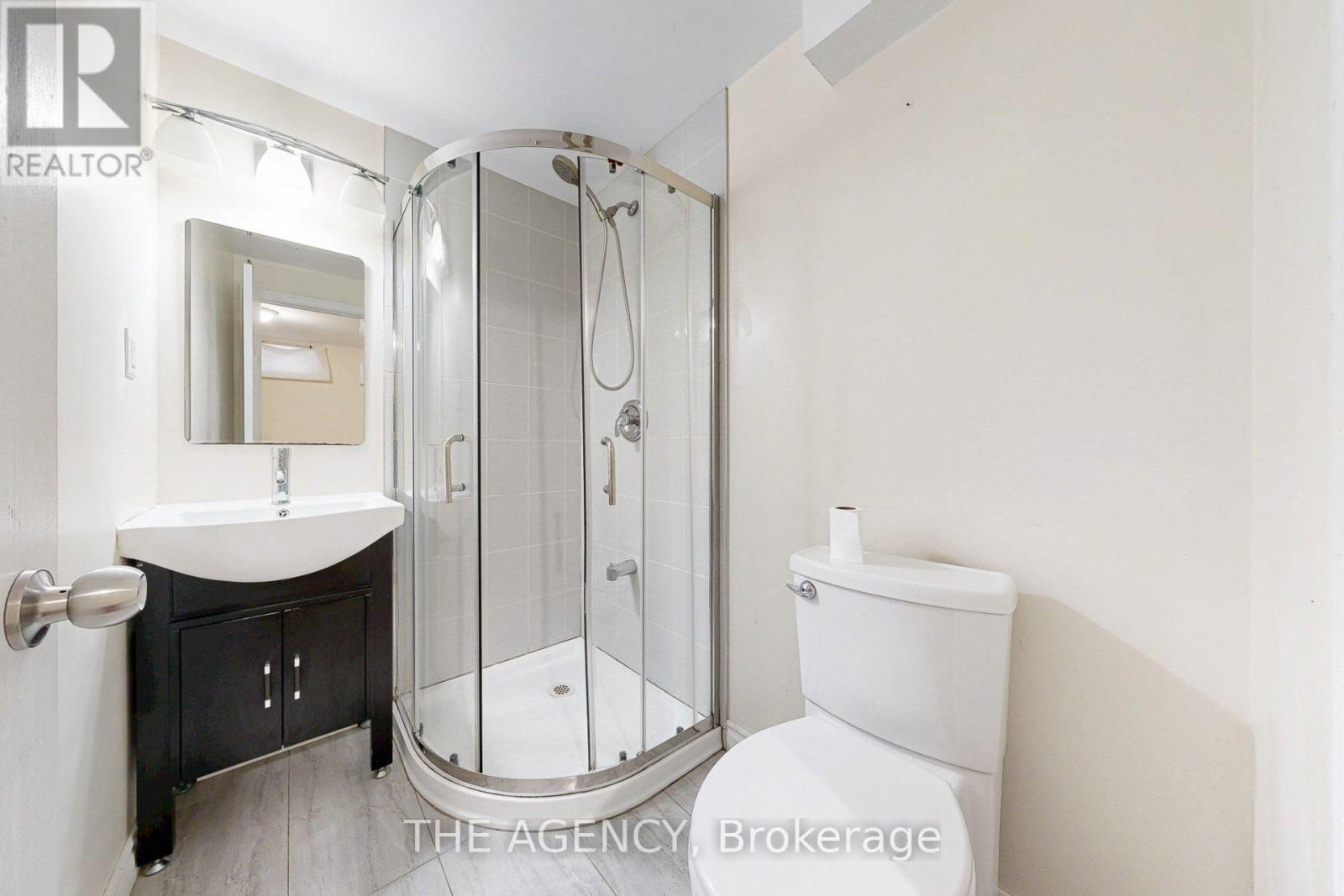 31 Seward Crescent, Ajax, Ontario  L1Z 2C3 - Photo 47 - E13210164