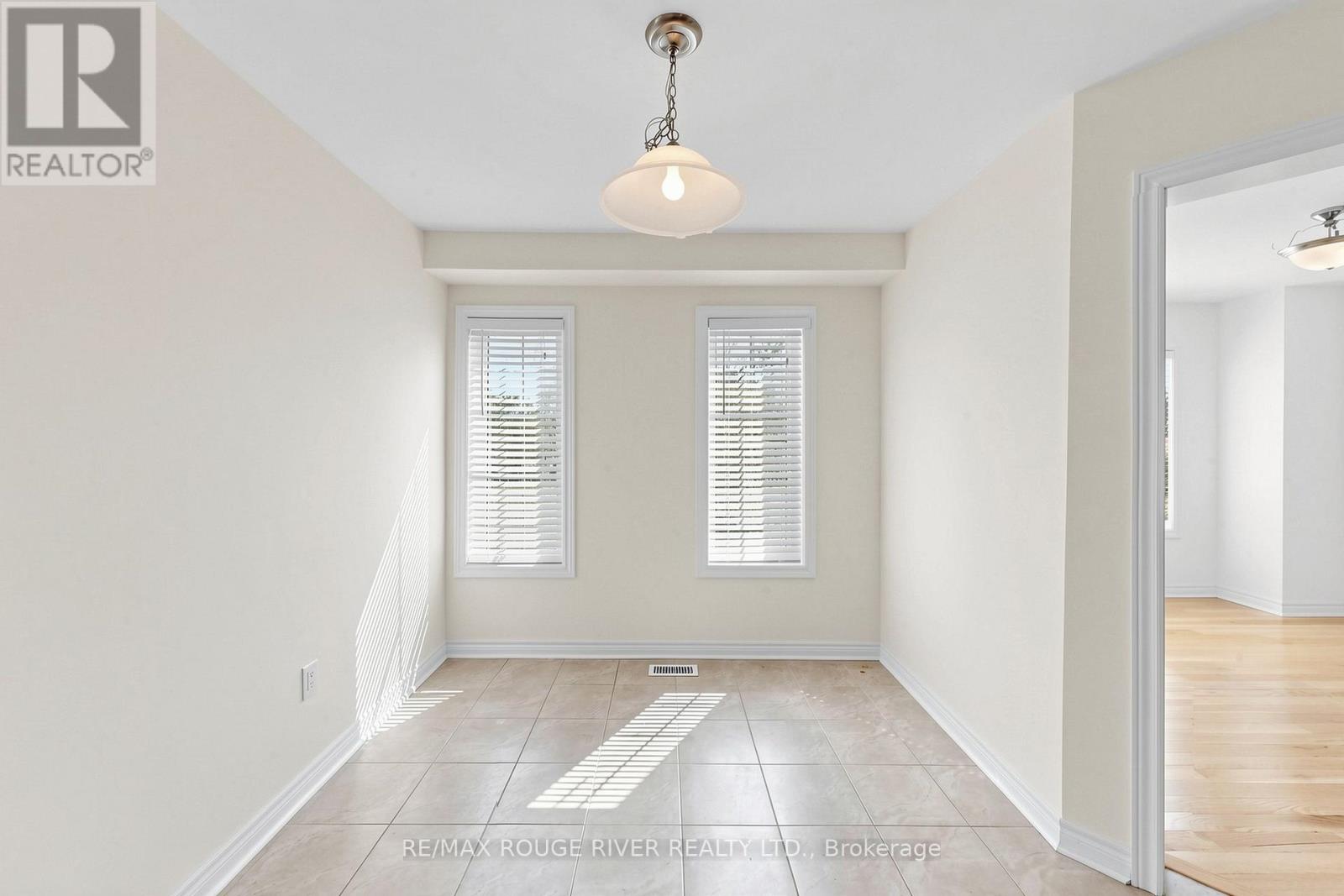 3644c St Clair Avenue E, Toronto, Ontario  M1N 0A5 - Photo 21 - E13210282