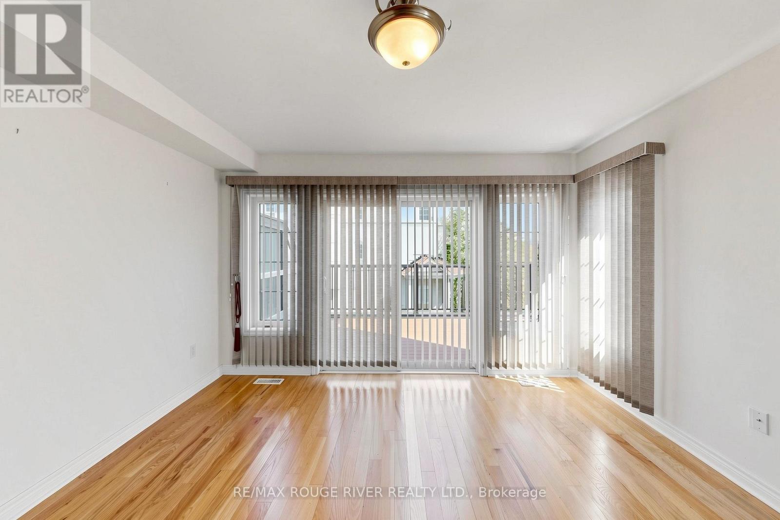 3644c St Clair Avenue E, Toronto, Ontario  M1N 0A5 - Photo 32 - E13210282