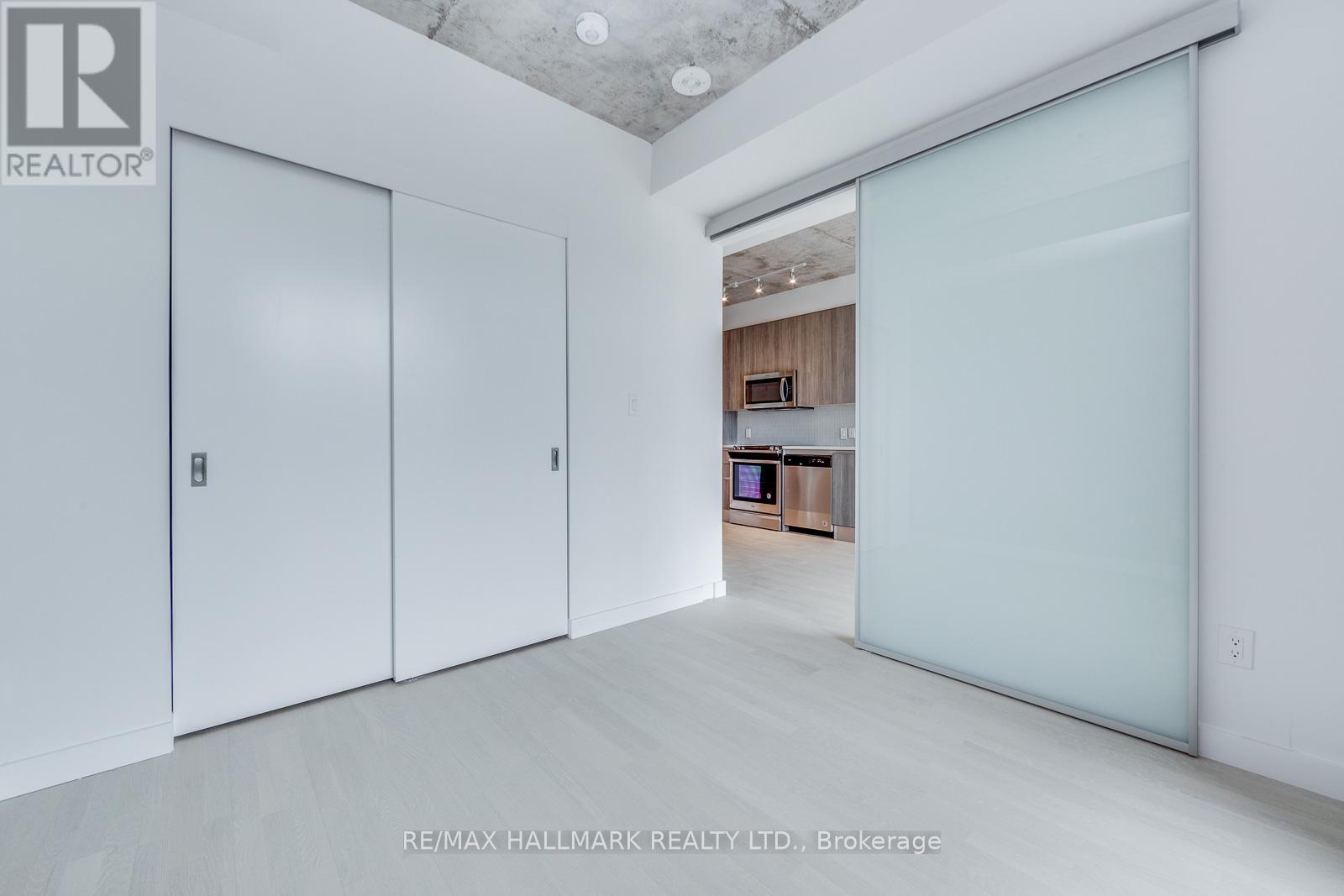 419 - 246 Logan Avenue, Toronto, Ontario  M4M 0E9 - Photo 19 - E13210290