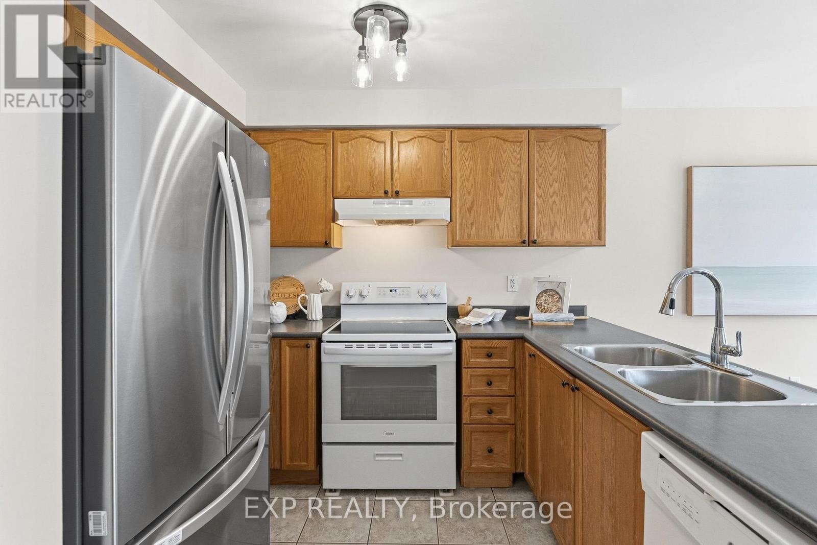 1957 Secretariat Place, Oshawa, Ontario  L1L 1C7 - Photo 16 - E13210306