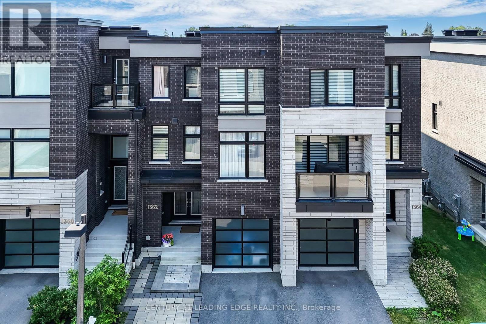 1362 Gull Crossing N, Pickering, Ontario  L1W 0B7 - Photo 1 - E13210334