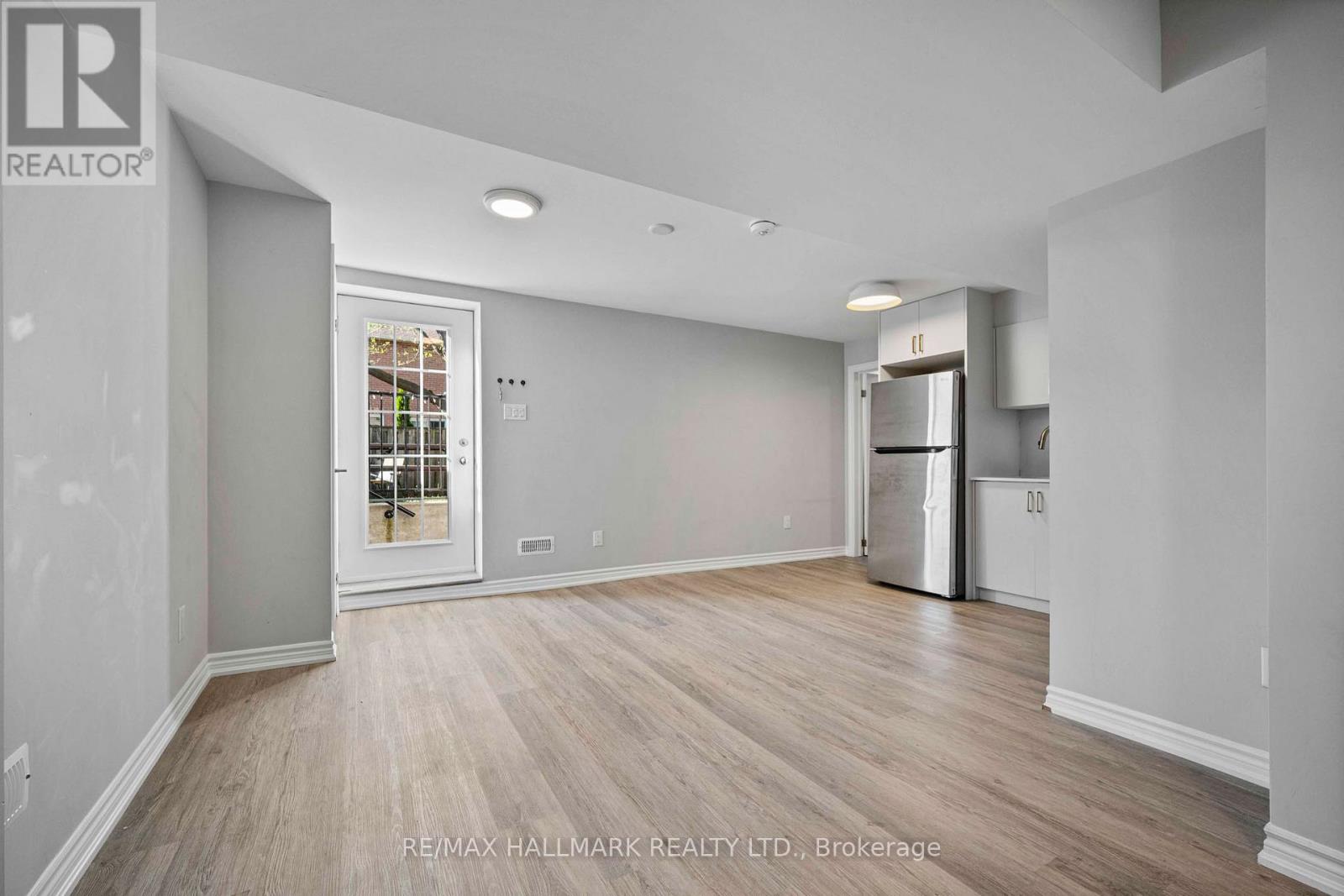 32 Locker Drive, Ajax, Ontario  L1T 3K8 - Photo 42 - E13210340