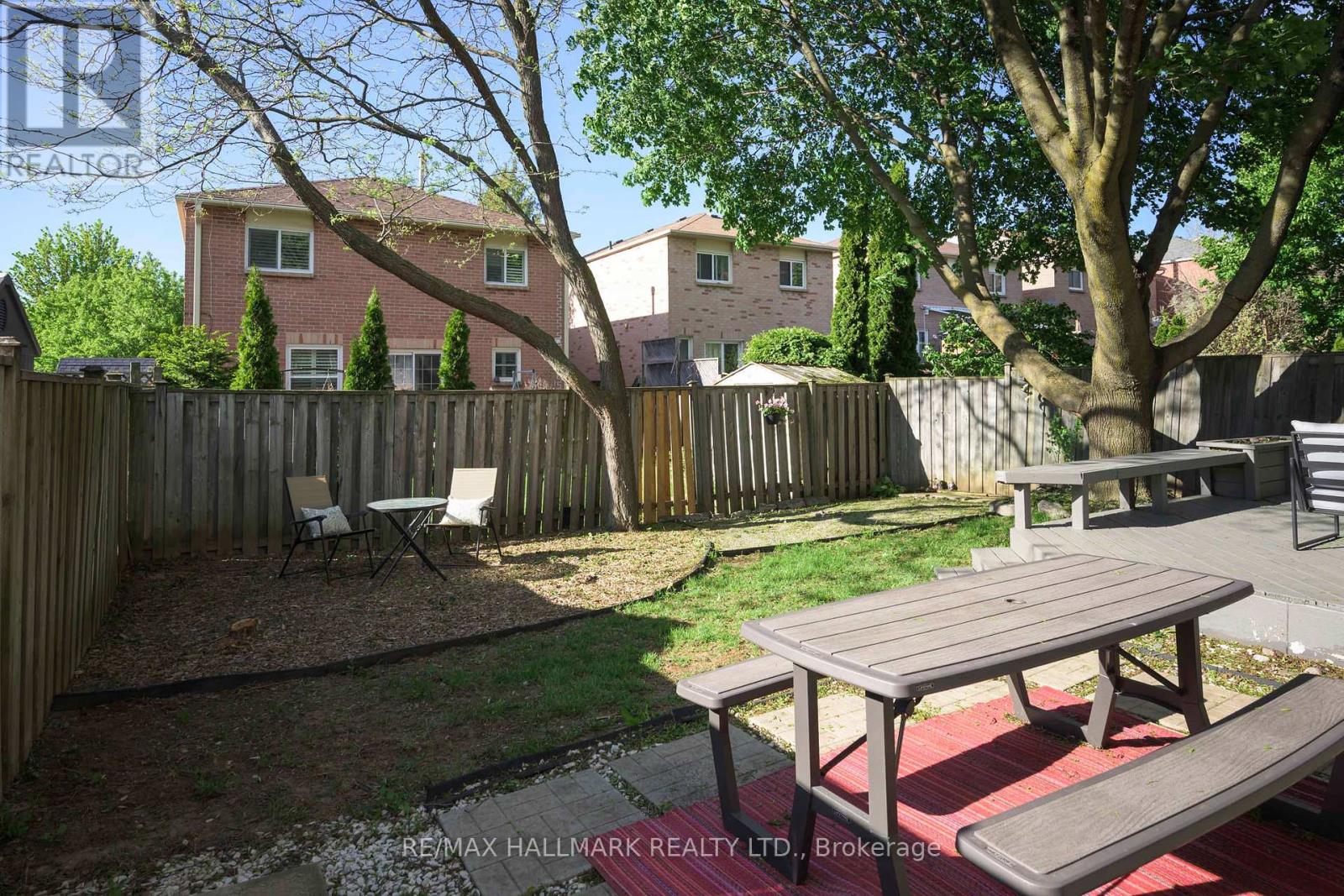 32 Locker Drive, Ajax, Ontario  L1T 3K8 - Photo 47 - E13210340