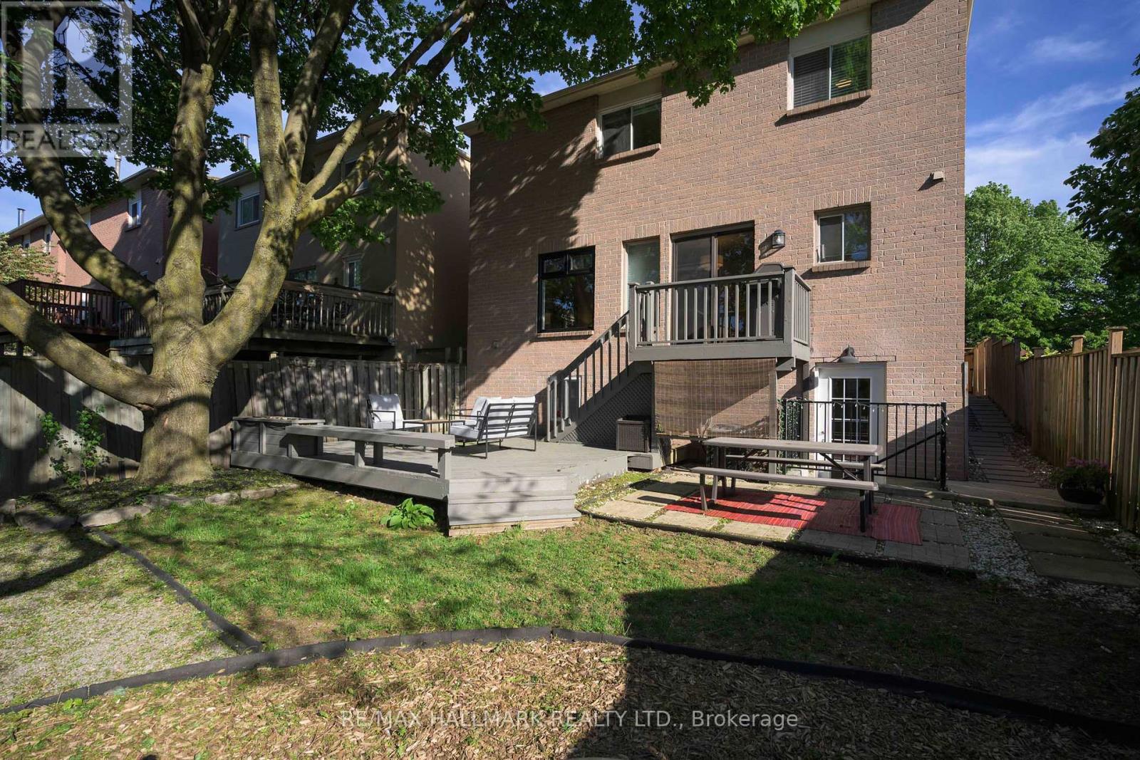 32 Locker Drive, Ajax, Ontario  L1T 3K8 - Photo 48 - E13210340